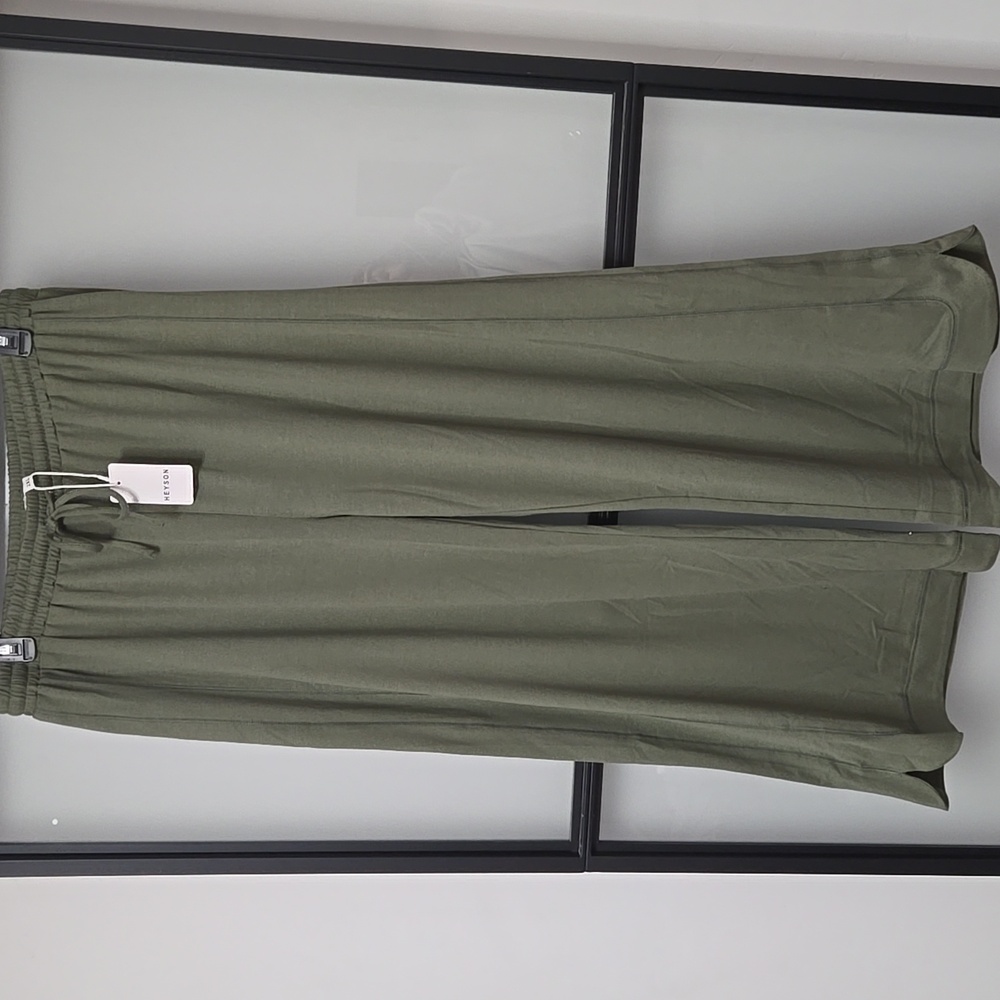 NWT WIDE LEG PANTS.SIZE 2X